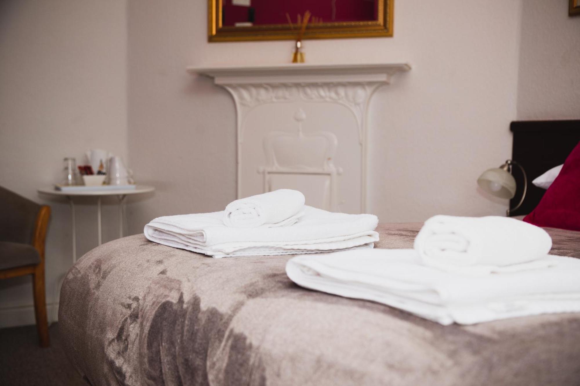 The Beechwood Bed & Breakfast Leeds  Bagian luar foto