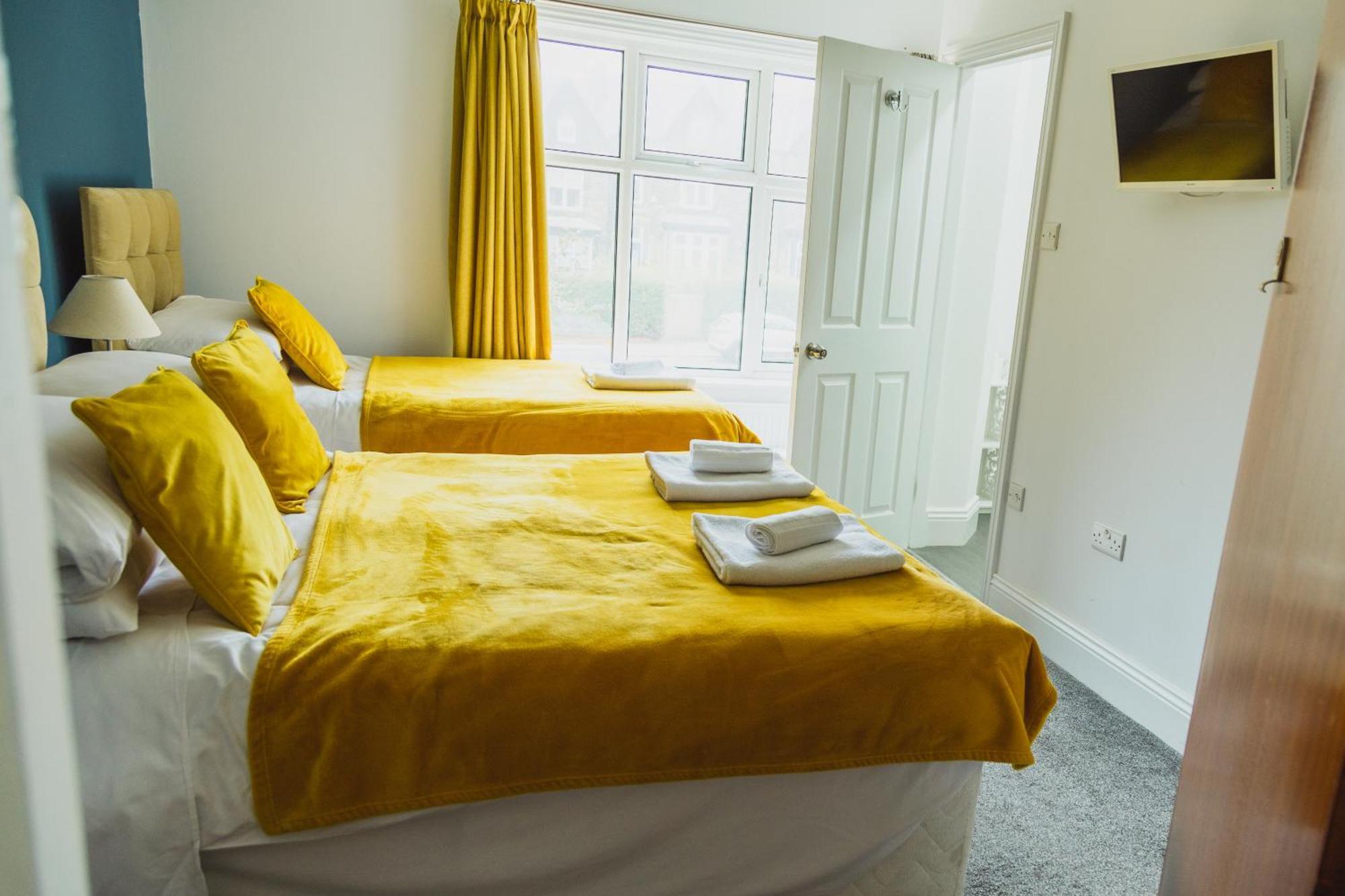 The Beechwood Bed & Breakfast Leeds  Bagian luar foto